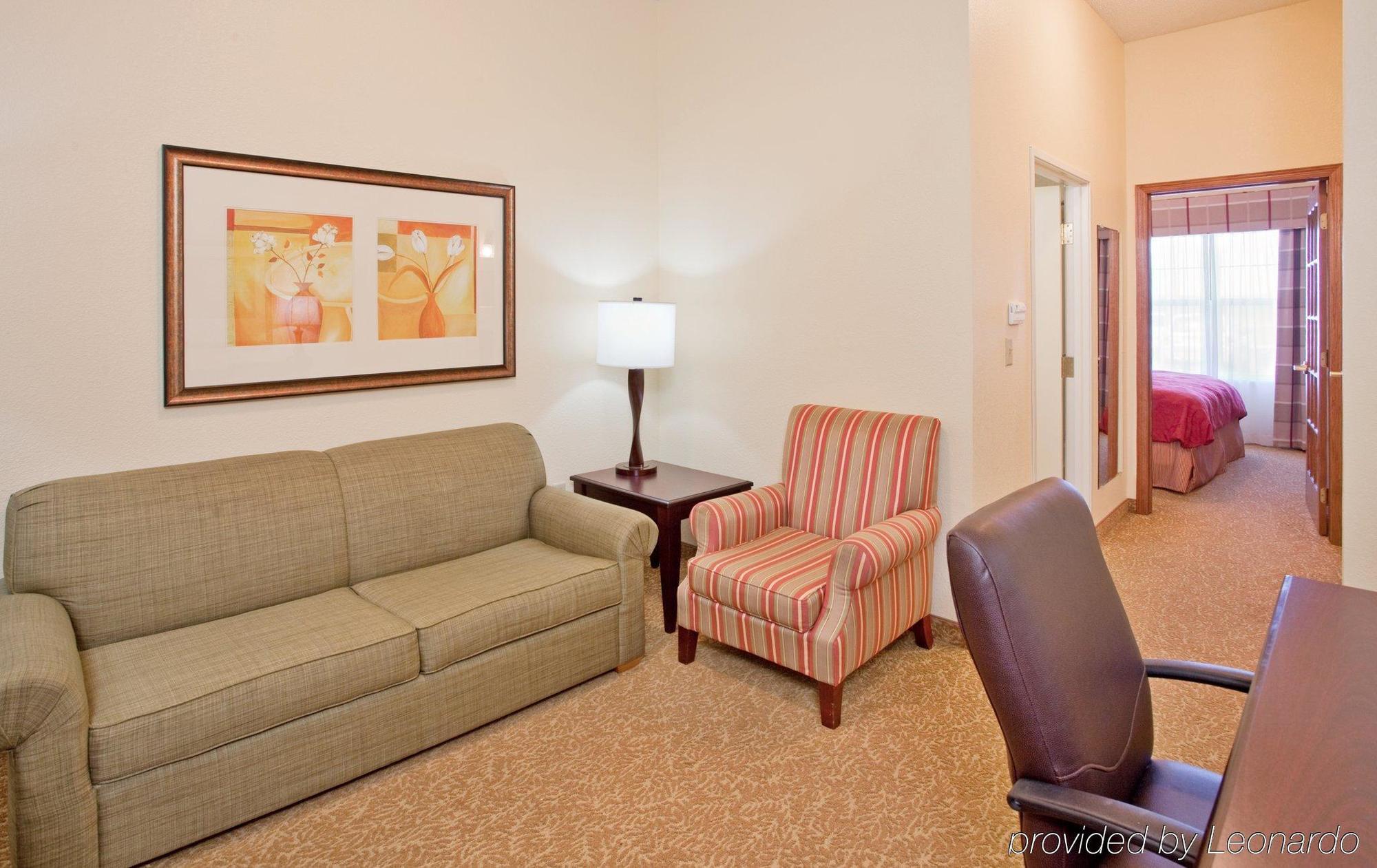 Country Inn & Suites By Radisson, Kansas City At Village West, Ks 보너 스프링 객실 사진