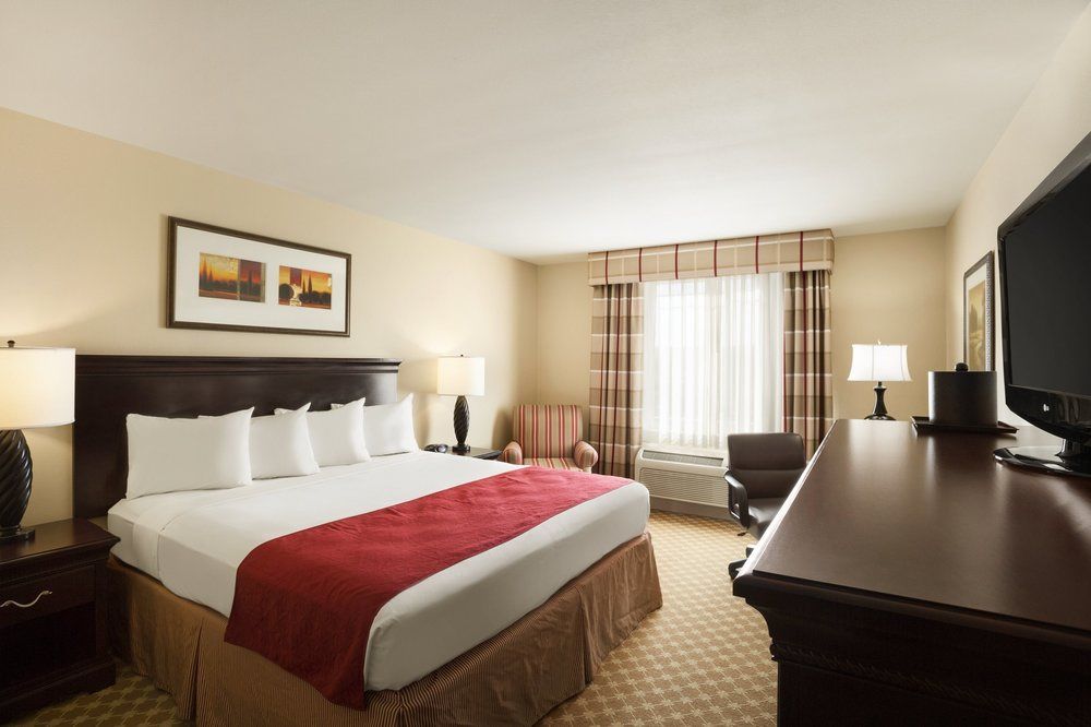 Country Inn & Suites By Radisson, Kansas City At Village West, Ks 보너 스프링 외부 사진